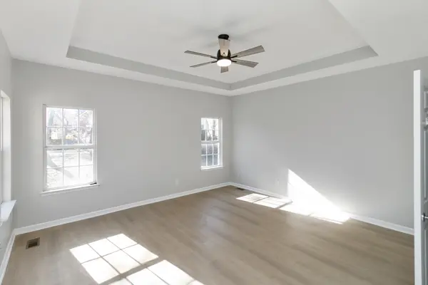 218 Savannah Rdg, Murfreesboro, TN 37127