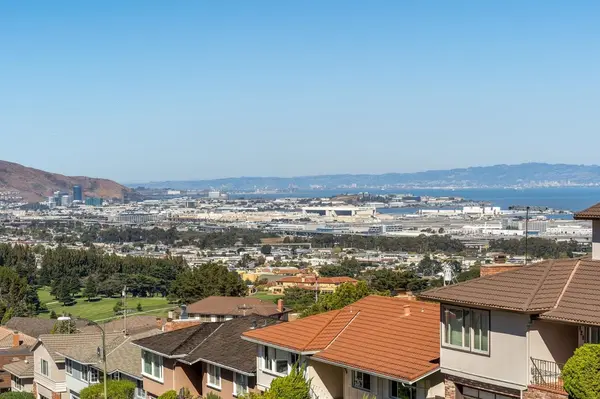 809 El Capitan Dr, Millbrae, CA 94030-1516