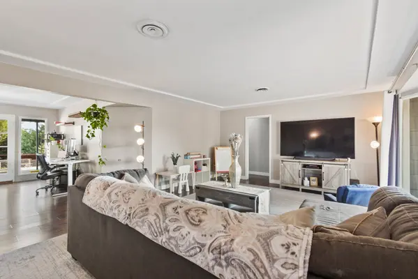 6112 Tarragona Dr, San Diego, CA 92115-5545