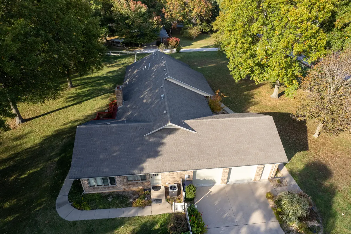 4195 N Farm Road 101, Springfield, MO 65803