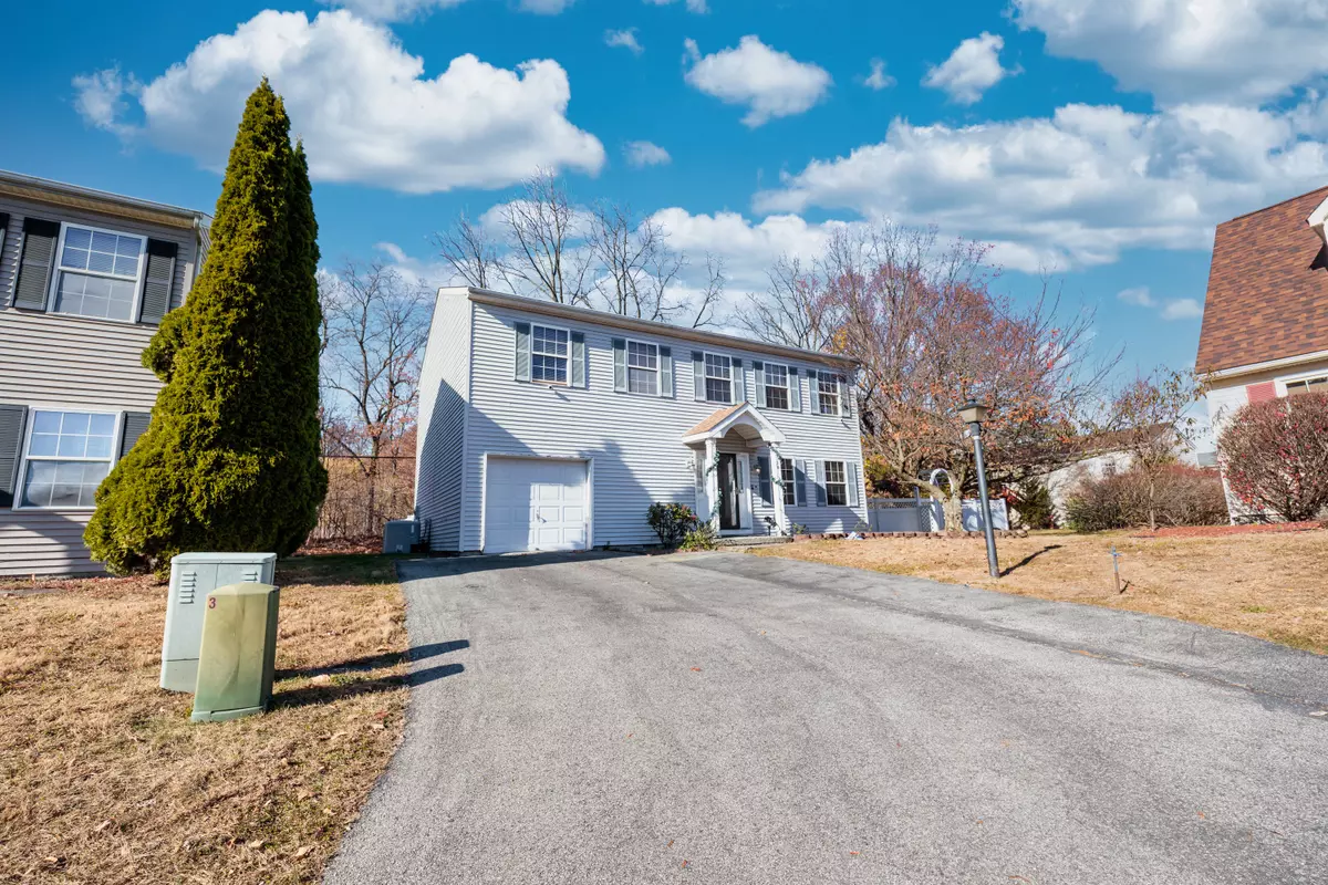 Poughkeepsie, NY 12603-4408,20 Mews Aly
