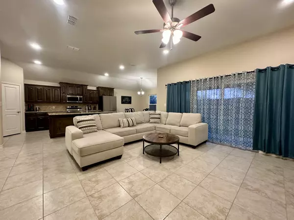 Miission, TX 78573,5500 Xenops Ave
