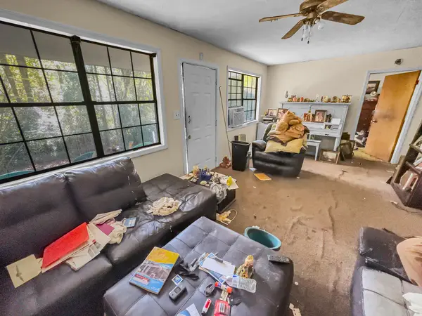 136 Peavy Hill St, Sylacauga, AL 35150-3620