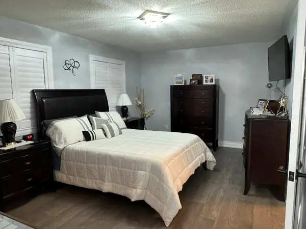 87 Earl S Cuddie Blvd, Scugog, ON L9L 1T3