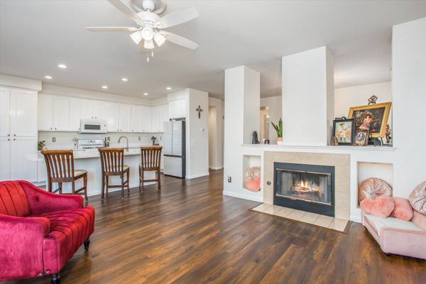 28880 Avalon Ave, Moreno Valley, CA 92555-7065