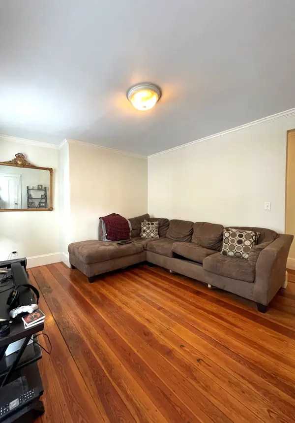 23 Boynton St #1, Jamaica Plain, MA 02130-3582