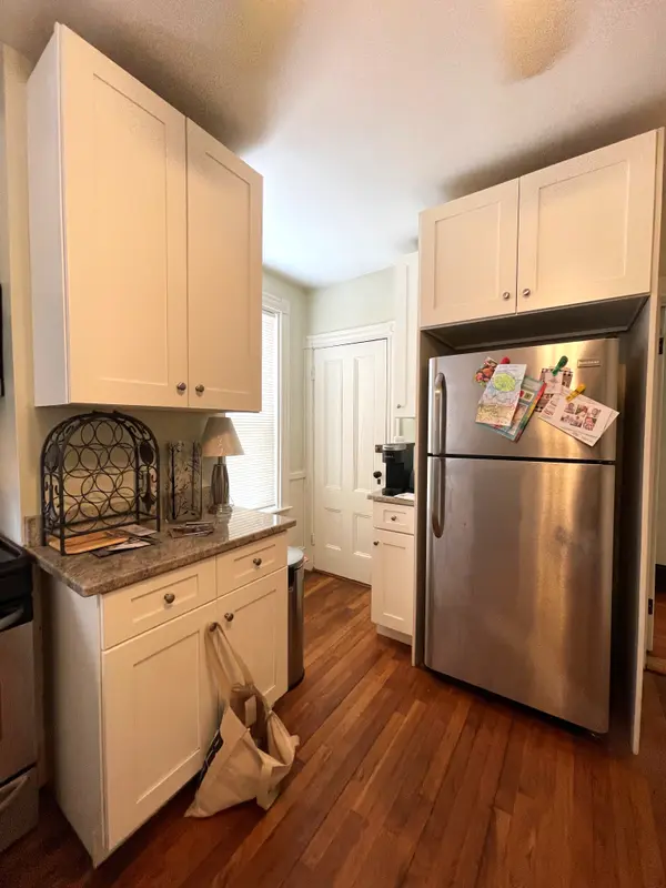 23 Boynton St #1, Jamaica Plain, MA 02130-3582