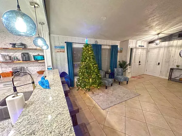 Renaissance Blvd, Venice, FL 34293