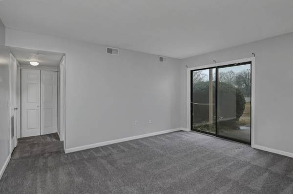 1015 Old Manor Rd, Columbia, SC 29210