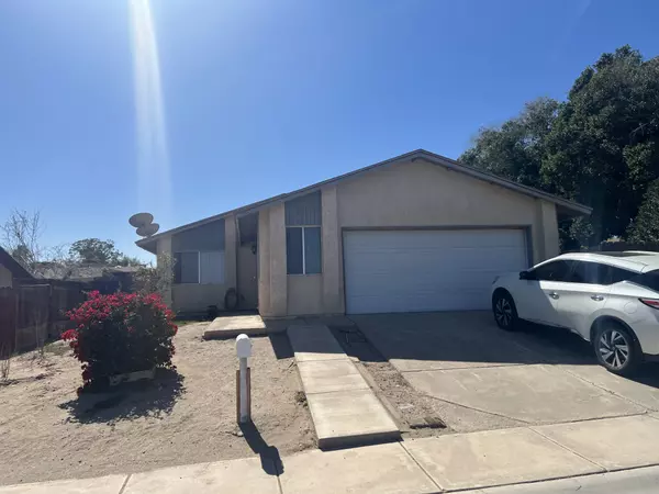 2237 E Calle Chapalla, Yuma, AZ 85365