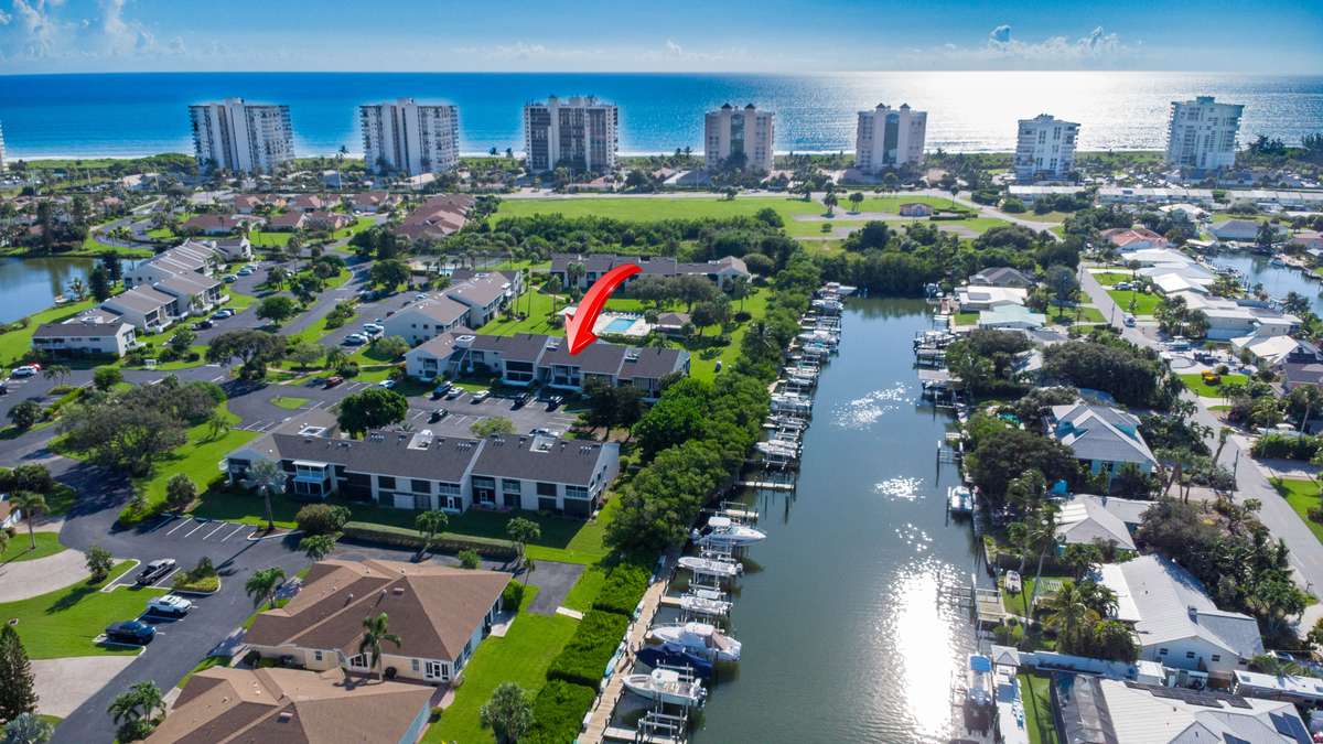 Fort Pierce, FL 34949,3212 S Lakeview Cir #10204
