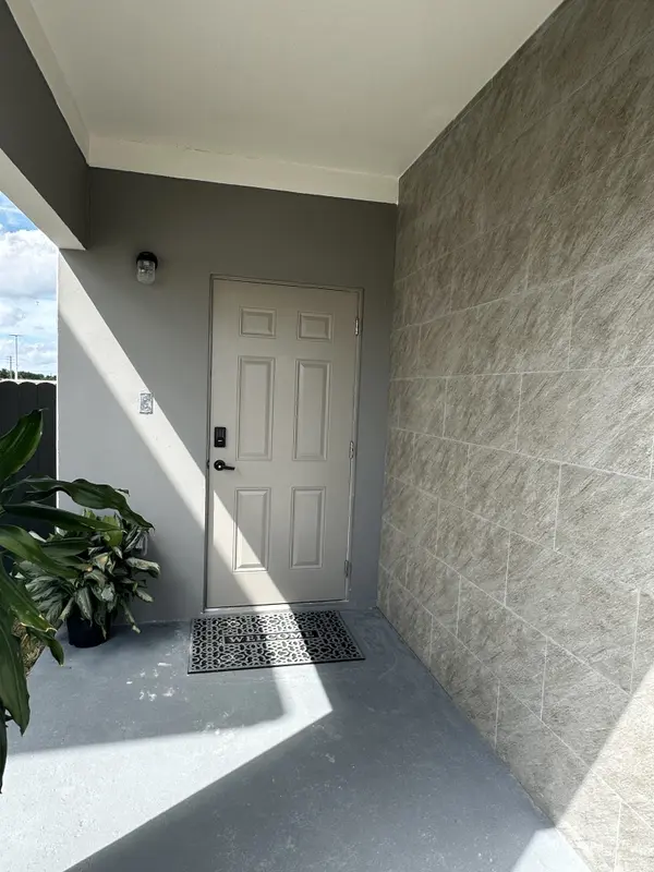 1100 W Palm Dr, Homestead, FL 33034