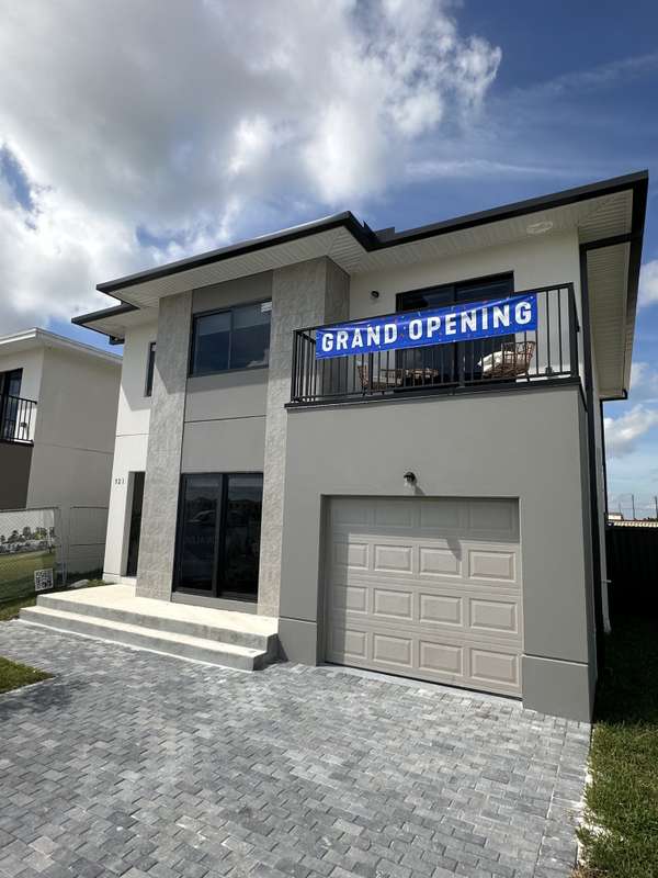 1100 W Palm Dr, Homestead, FL 33034