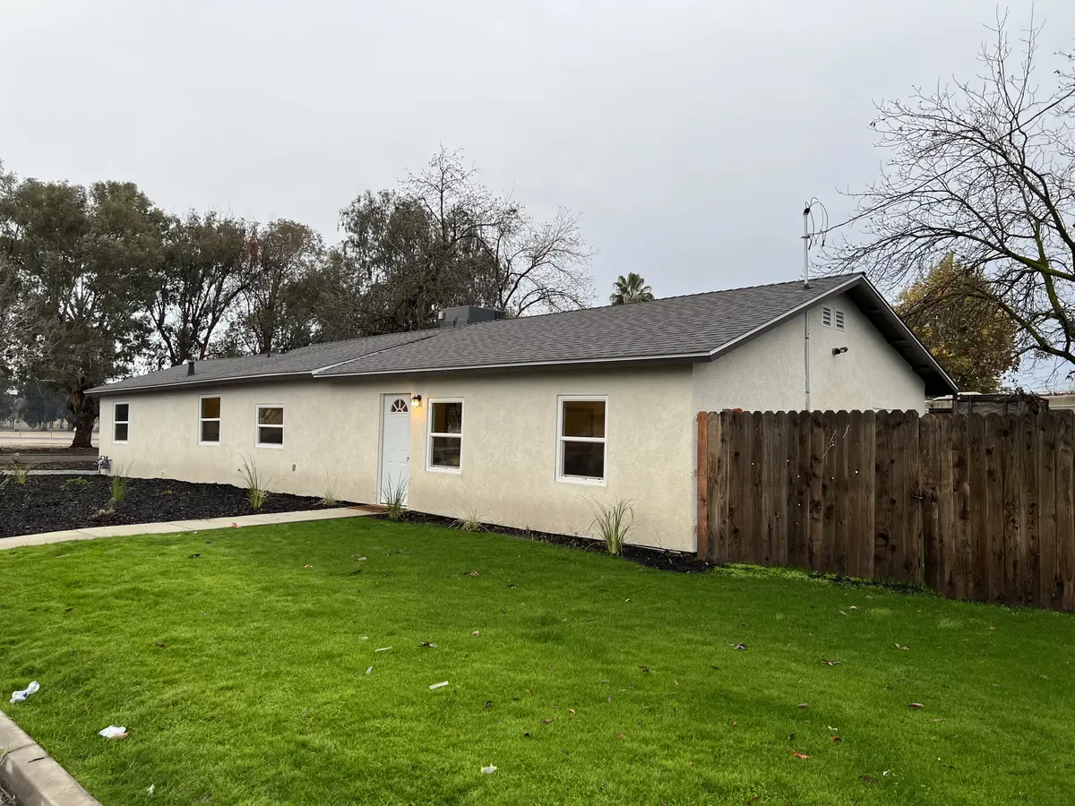1701 King Ave, Corcoran, CA 93212