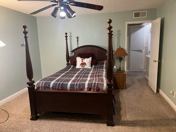 5164 E Ashlan Ave #123, Fresno, CA 93727