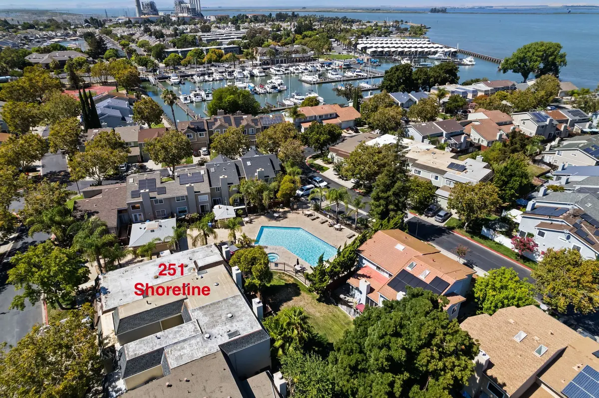 251 Shoreline Dr, Pittsburg, CA 94565