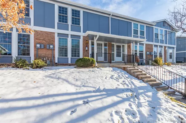 151 Oakland CourtAurora, Co 80011,