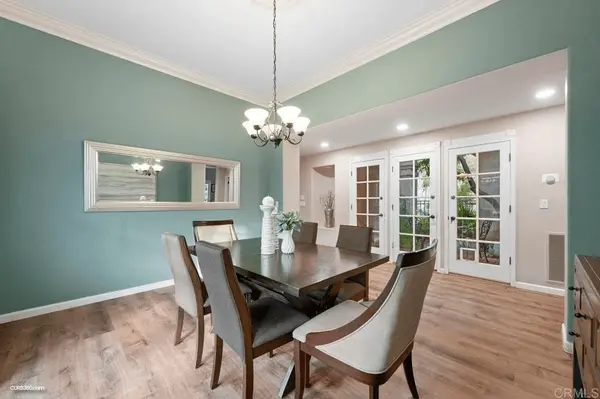 2977 La Trieste Place, Escondido, CA 92025