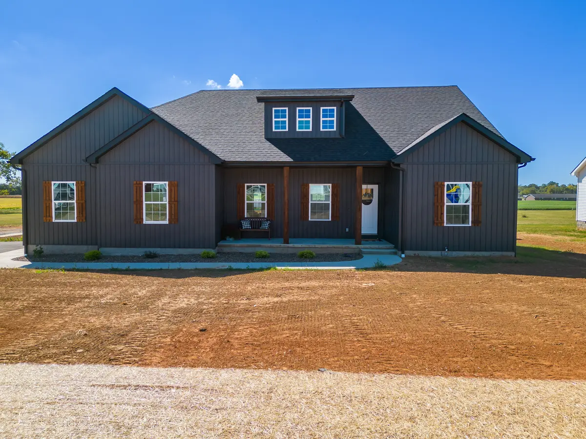 1030 Logan Mill Rd, Adairville, KY 42202