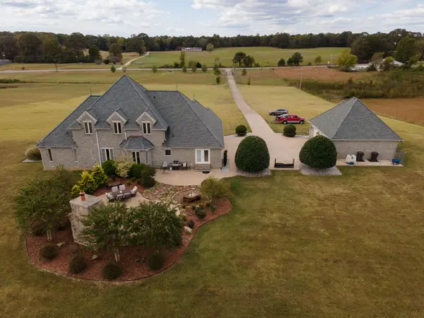 3575 Chisholm Rd, Iron City, TN 38463