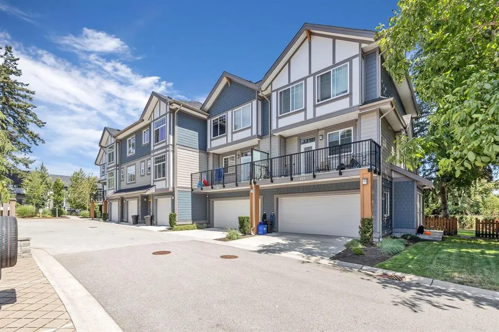 15170 60 Ave #111, Surrey, BC V3S 0A3