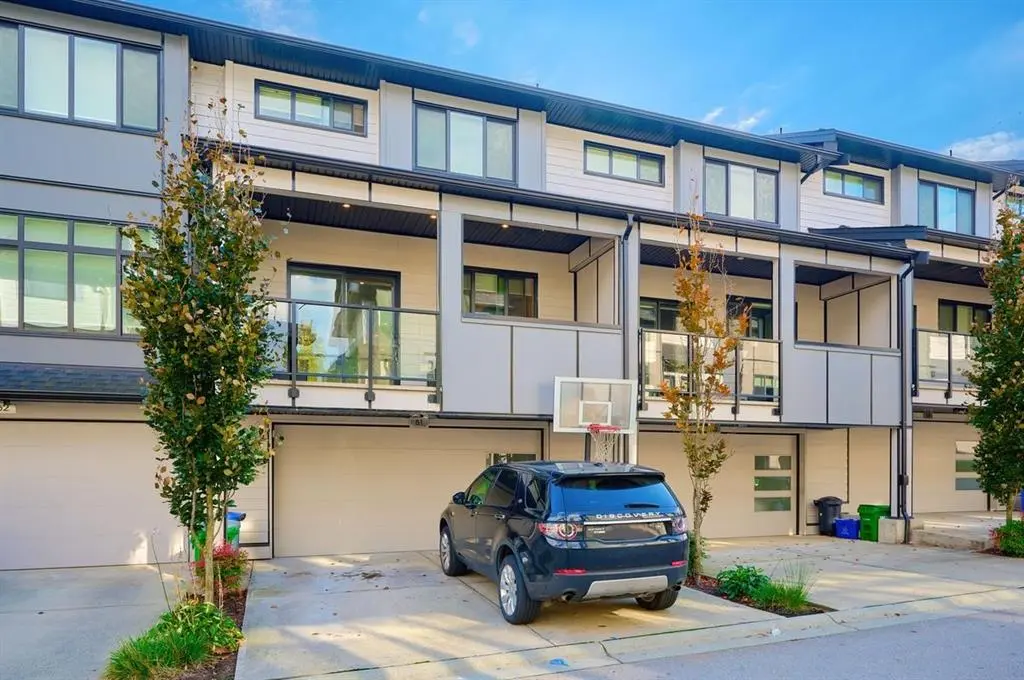 15177 60 Ave #61, Surrey, BC V3S 7B3