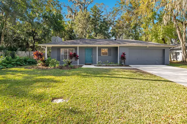 1180 Dal Maso Dr, Daytona Beach, FL 32117