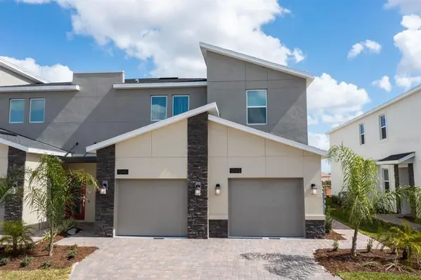 1043 SPLASH SHOT PL # #2002, 33896, 