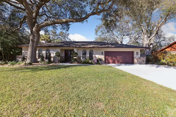 271 Peake St NE, Palm Bay, FL 32907