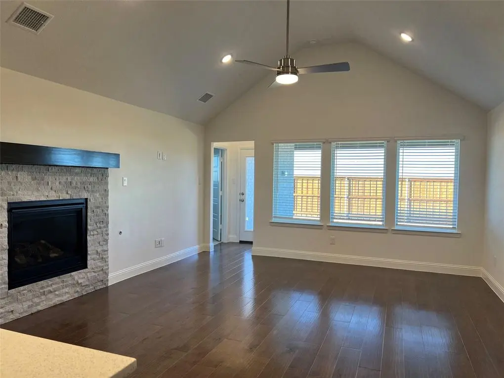 16533 Hidden Cove Dr, Celina, TX 75009