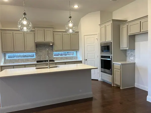 16533 Hidden Cove Dr, Celina, TX 75009