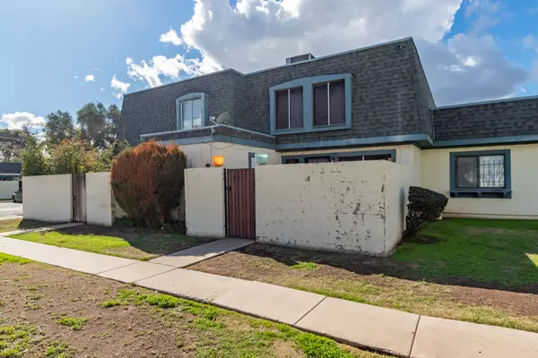 Phoenix, AZ 85051,8015 N 32nd Ln