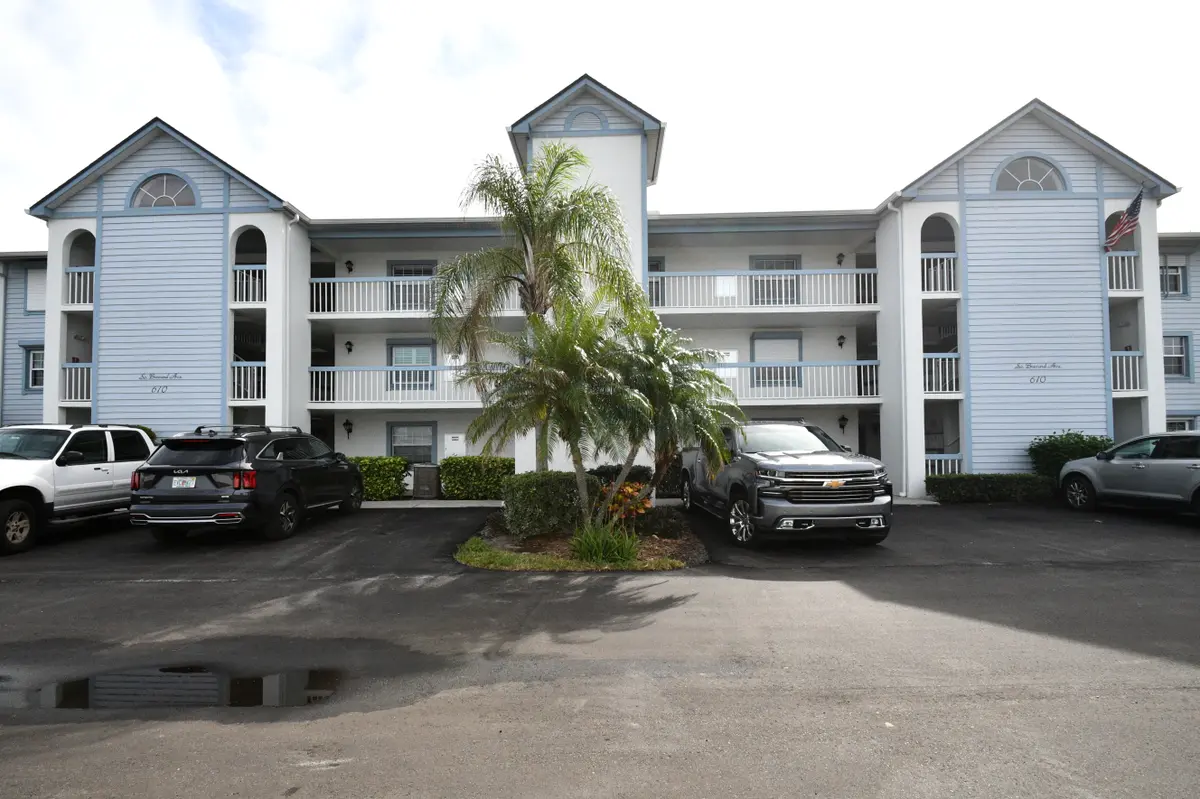 610 Brevard Ave S #933, Cocoa Beach, FL 32931