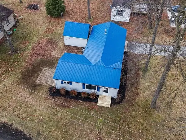 60 Lane 250 West Otter Lk, Angola, IN 46703