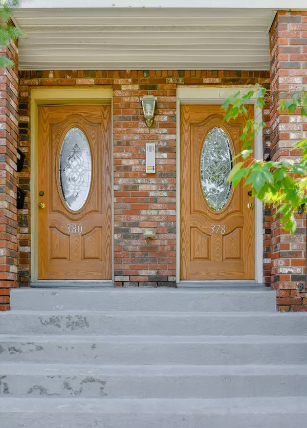 Cambridge, MA 02139,380 Prospect St #3