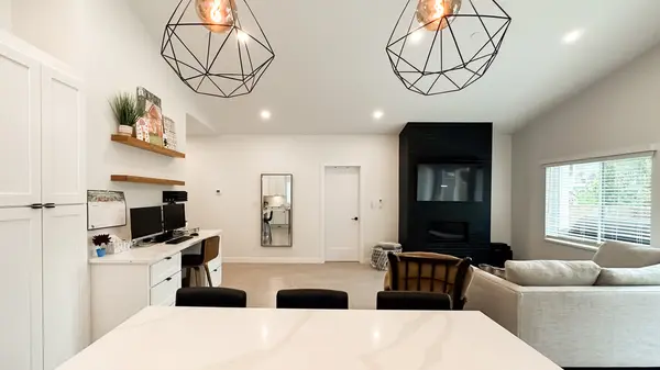 22866 128 Ave #2, Maple Ridge, BC V2X 4R5