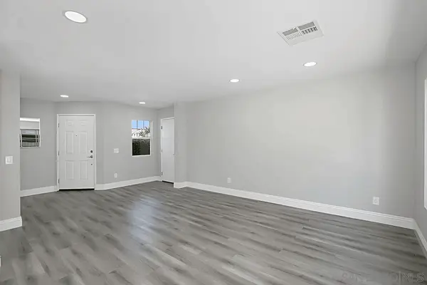 756 De La Toba Rd, Chula Vista, CA 91911