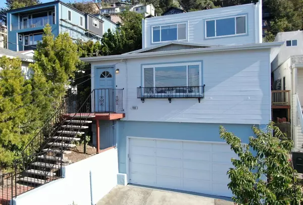 490 Sierra Point Rd, Brisbane, CA 94005