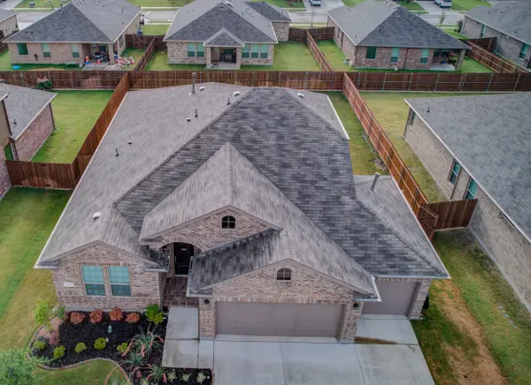 1117 Scotney Ln, Fort Worth, TX 76131