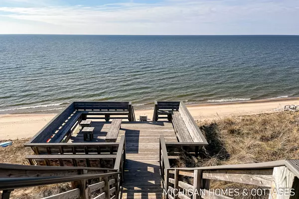 Holland, MI 49423,6679 Sunset Concourse St