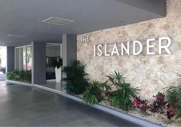 7928 West Dr #410, North Bay Village, FL 33141