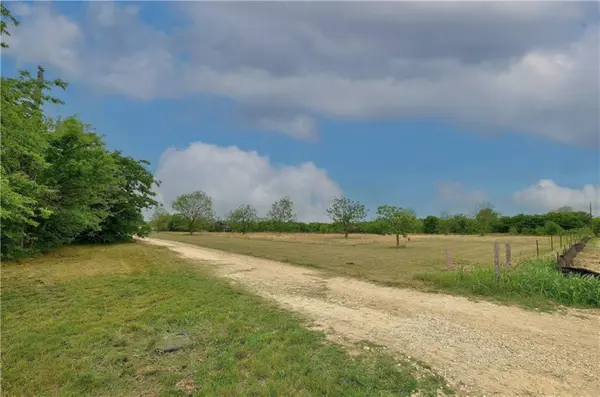4580 CR-404, Taylor, TX 76574