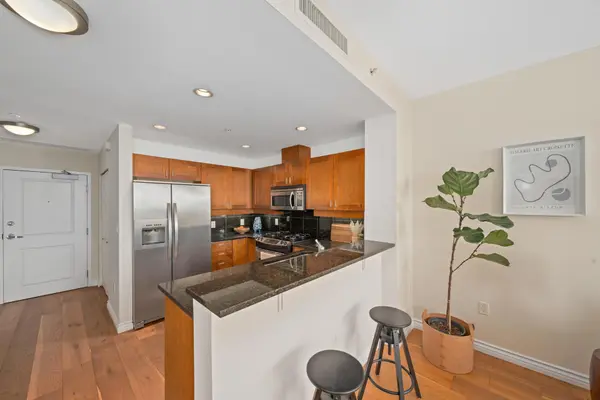 475 Redwood St #604, San Diego, CA 92103