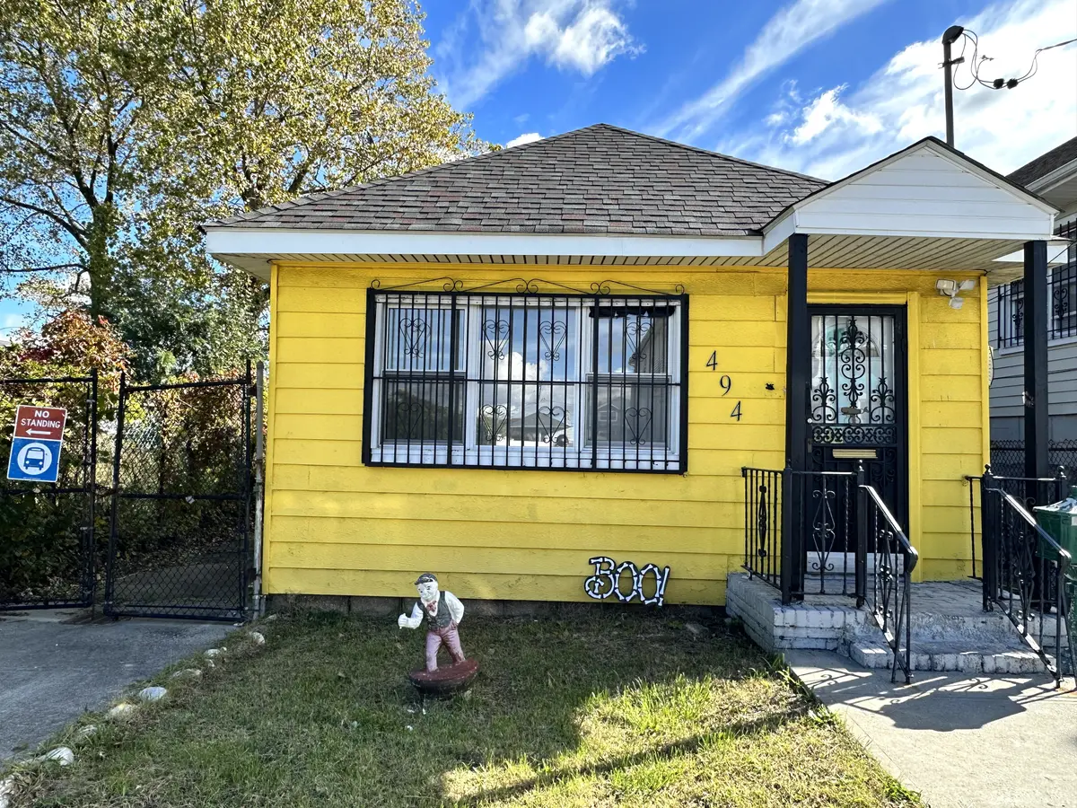 494 Beach 44th St, Far Rockaway, NY 11691