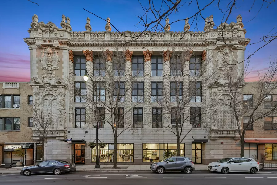 1635 W Belmont Ave #518, Chicago, IL 60657