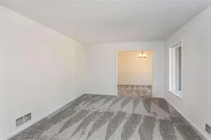 598 Southwind Dr NW, Lilburn, GA 30047
