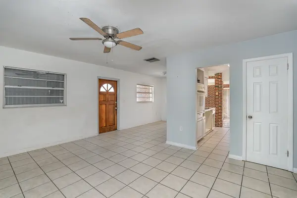 134 Grant Avenue, Cocoa Beach, FL 32931