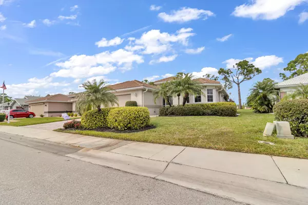 North Fort Myers, FL 33917,2761 Valparaiso Blvd