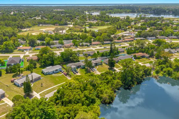 706 Hartley Ave, Deltona, FL 32725