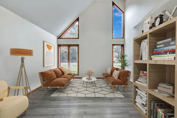 1205 Bittersweet Rd, Eau Claire, WI 54701